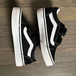Vans - Old Skool Black - ⚫️⚪️⚫️ Preschool Size 12.5